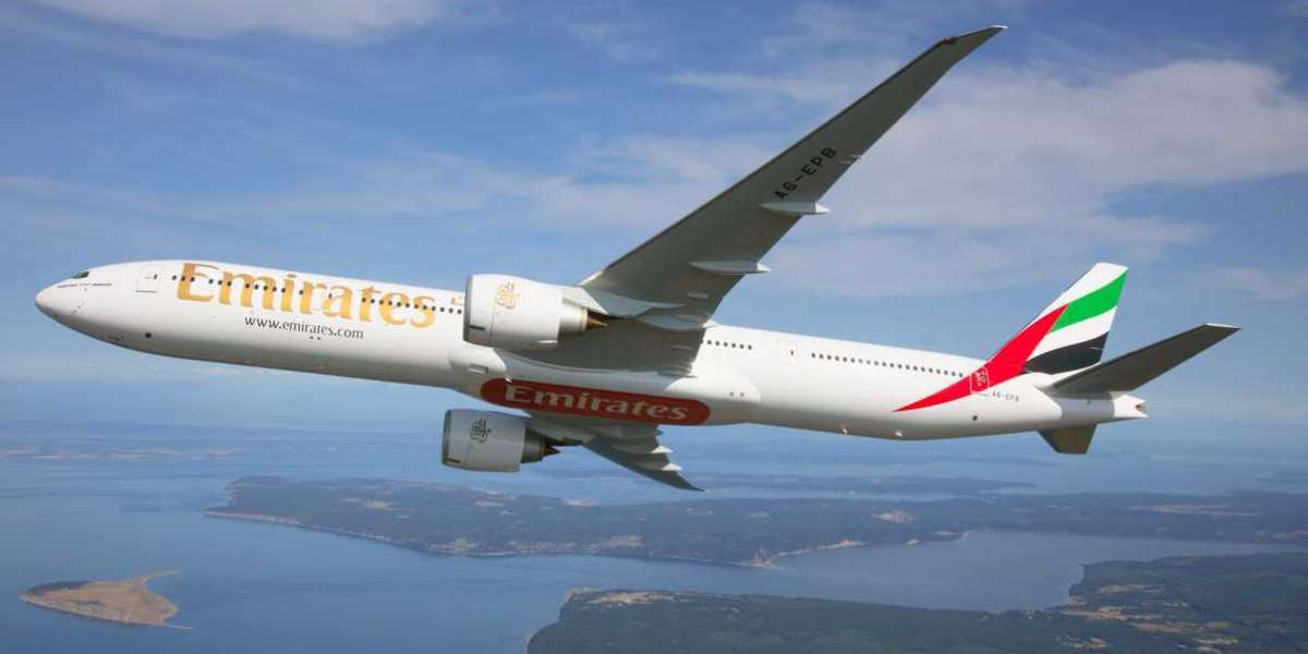 Emirates Resumes Flights to Malta