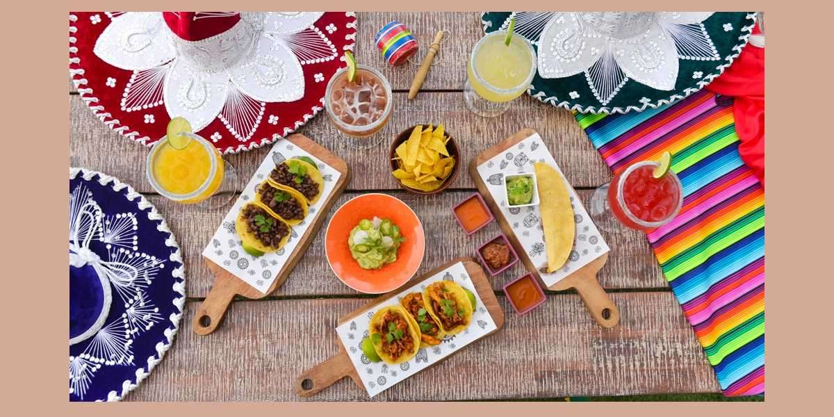 Outdoor Brunch - La Tablita - Friday Drunch