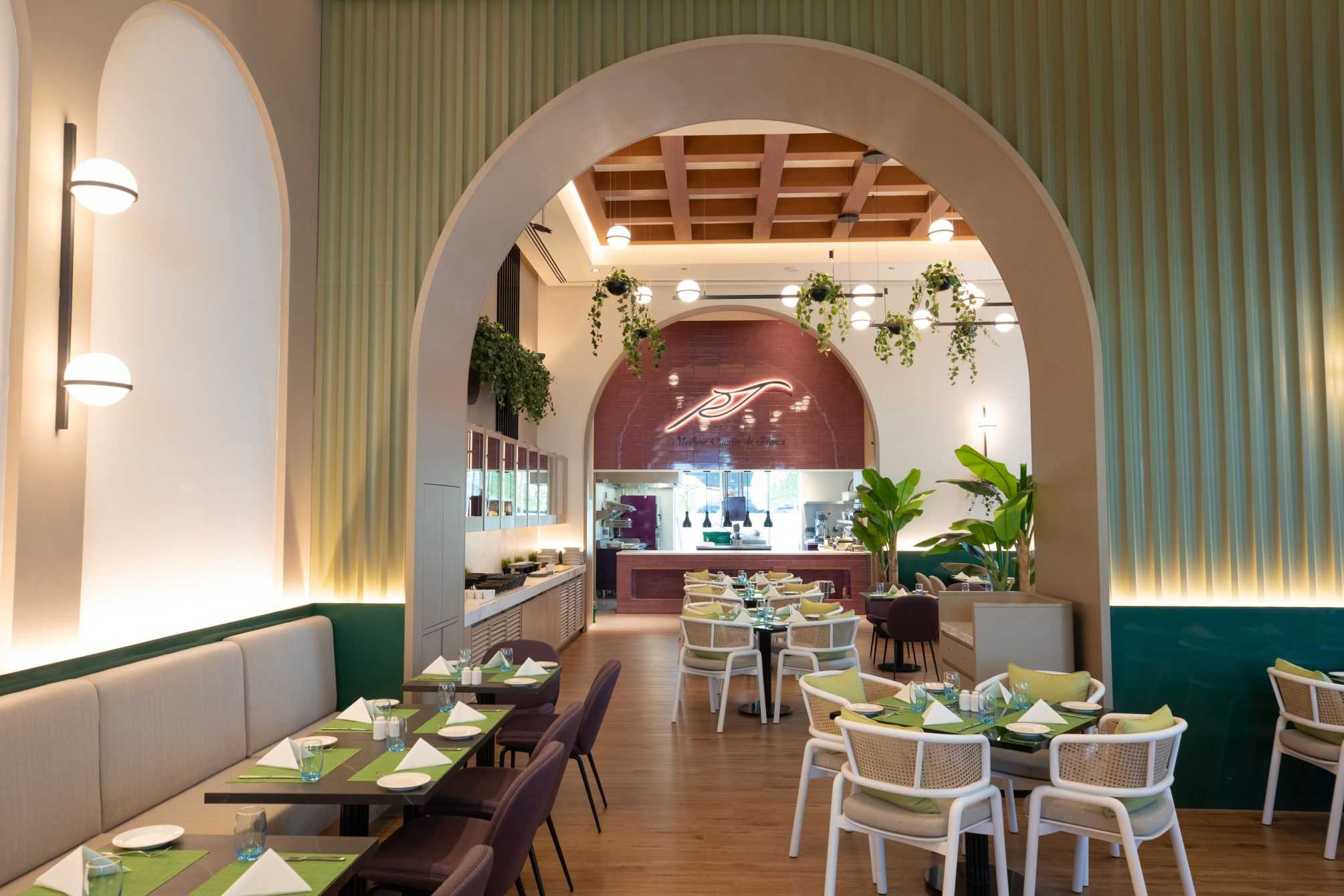 Business Lunch, Meat & Wine, Mussel Madness and Lazy Weekend Breakfast at Pascal Tepper